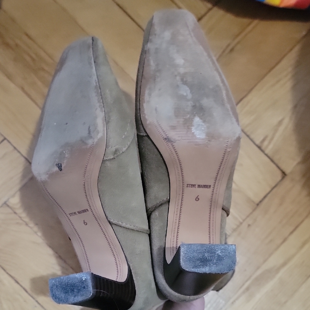 Steve Madden Taupe Suede Western Ankle Boots - Picture 6 of 6